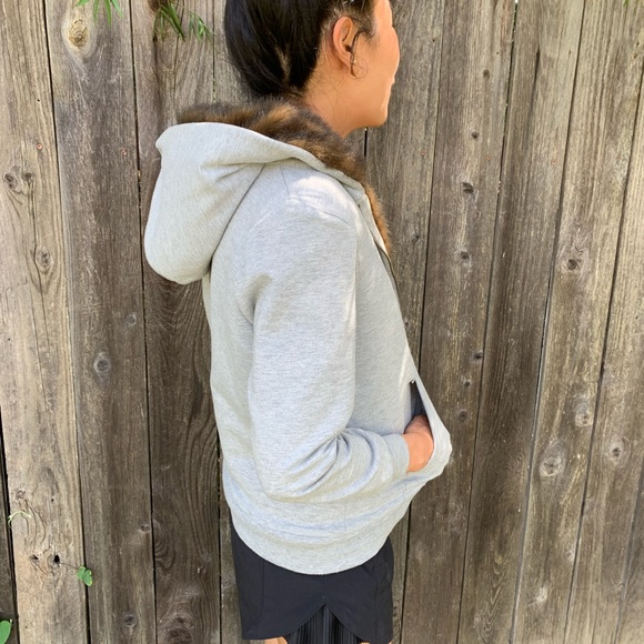 NWT Faux fur lined zip-up hoodie - Picture 4 of 8